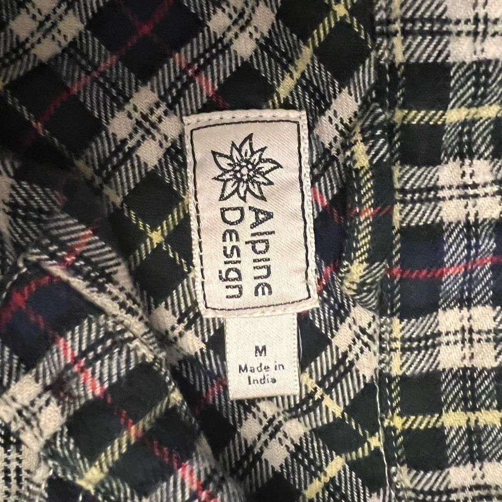 Alpine Design Women's Medium Midweight Flannel Shirt Navy Cream Plaid NWT - Picture 3 of 10